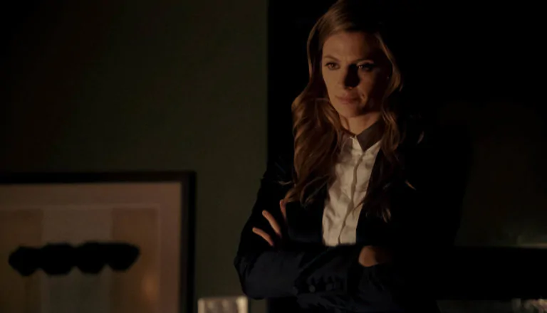 Момент из 13 серии 5 сезона