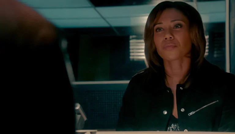 Момент из 5 серии 8 сезона